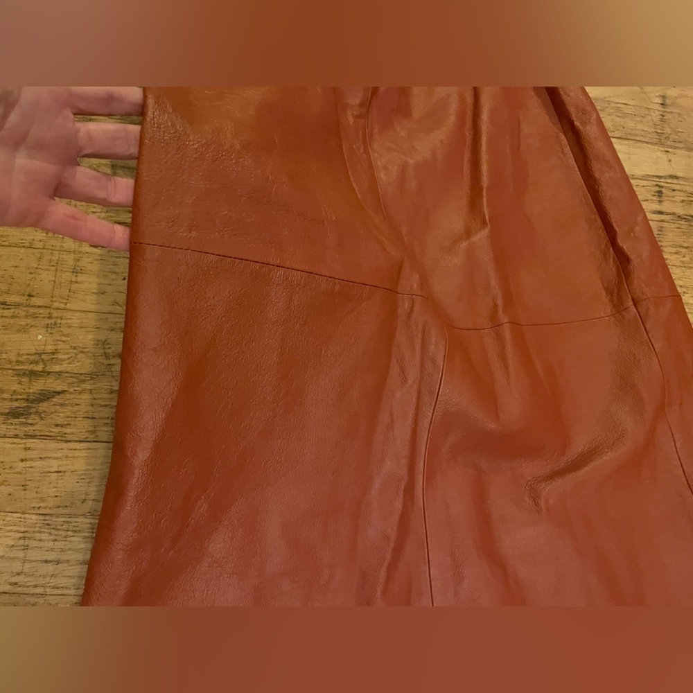 Vintage 100% Leather Skirt - Picture 6 of 7